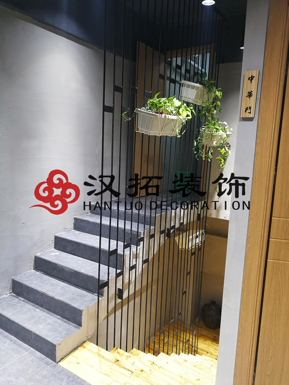 中式餐館裝修現(xiàn)場(chǎng)圖 小南京大碗菜